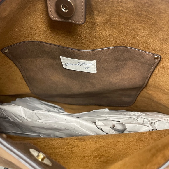 Universal Thread Slouchy Bucket Shoulder Bag - Picture 2 of 4